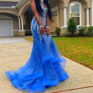 PeriWinkle Blue Mermaid Style Prom Dress...
